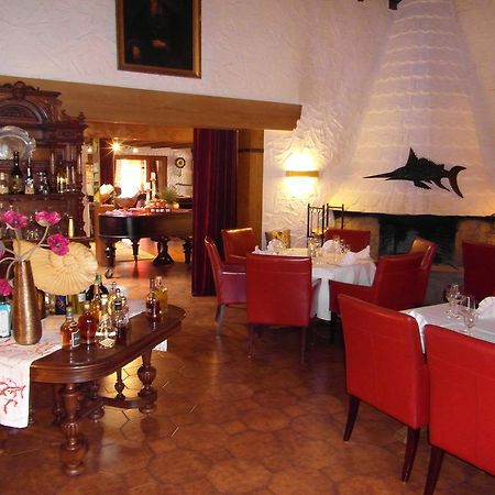 Castello Bianco Ξενοδοχείο Wadern Εξωτερικό φωτογραφία