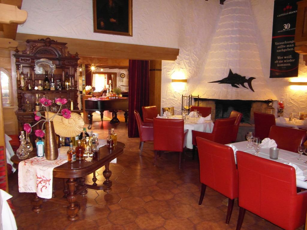 Castello Bianco Ξενοδοχείο Wadern Εξωτερικό φωτογραφία