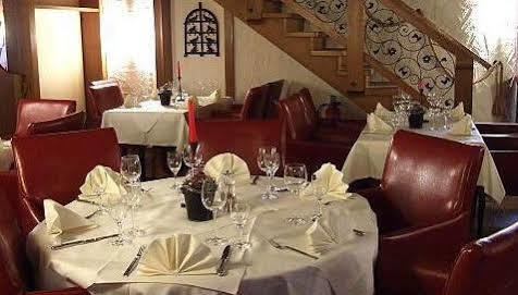 Castello Bianco Ξενοδοχείο Wadern Εξωτερικό φωτογραφία